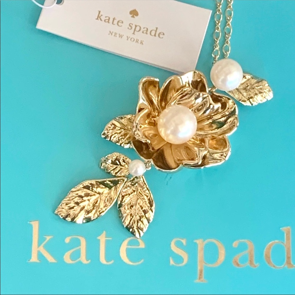Kate Spade! Pearl Rose Pendant Necklace